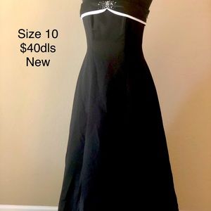 Women’s dress, new size 10 black color